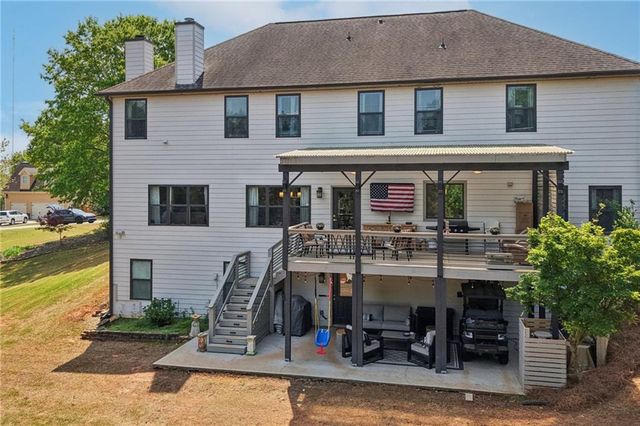 5803 Little Doe Walk, Flowery Branch, GA 30542