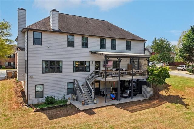 5803 Little Doe Walk, Flowery Branch, GA 30542