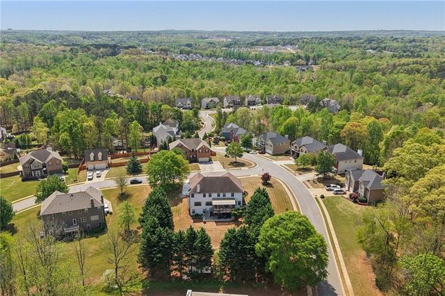 5803 Little Doe Walk, Flowery Branch, GA 30542