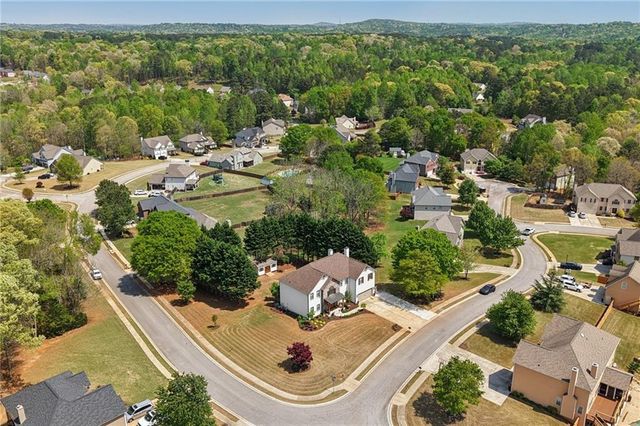 5803 Little Doe Walk, Flowery Branch, GA 30542