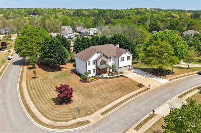 5803 Little Doe Walk, Flowery Branch, GA 30542