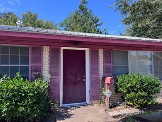 400-430 20th Street SE, Paris, TX 75460