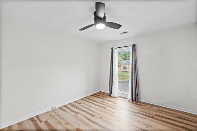 1166 Booth Road SW 209, Marietta, GA 30008
