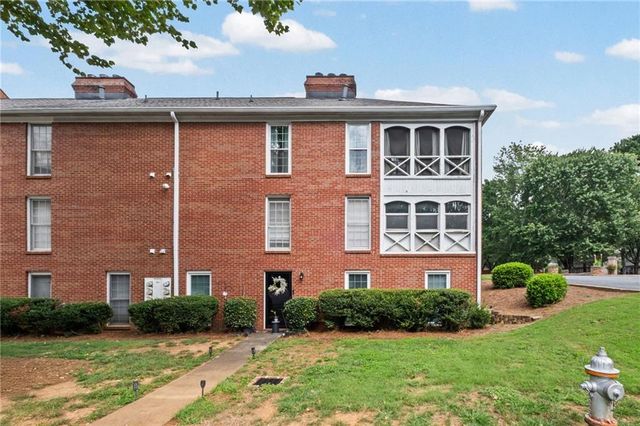 1166 Booth Road SW 209, Marietta, GA 30008
