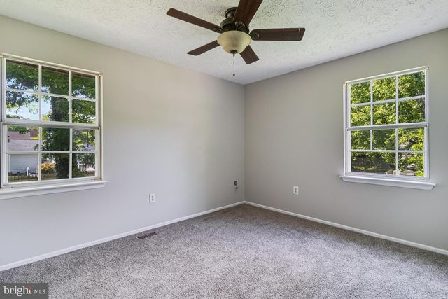 2307 VALLEY OAK CT, Waldorf, MD 20601