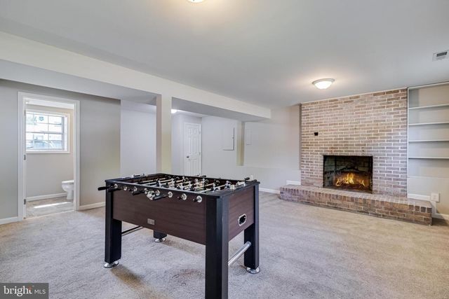 2307 VALLEY OAK CT, Waldorf, MD 20601