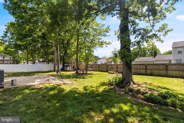 2307 VALLEY OAK CT, Waldorf, MD 20601