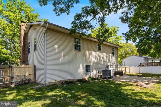 2307 VALLEY OAK CT, Waldorf, MD 20601