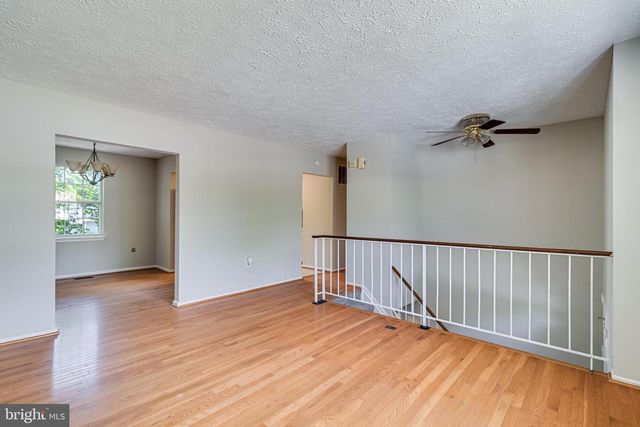 2307 VALLEY OAK CT, Waldorf, MD 20601