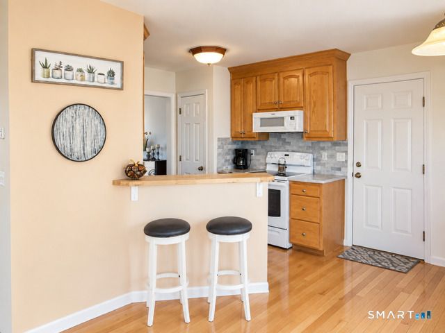 23 Clark Road, East Windsor, CT 06016