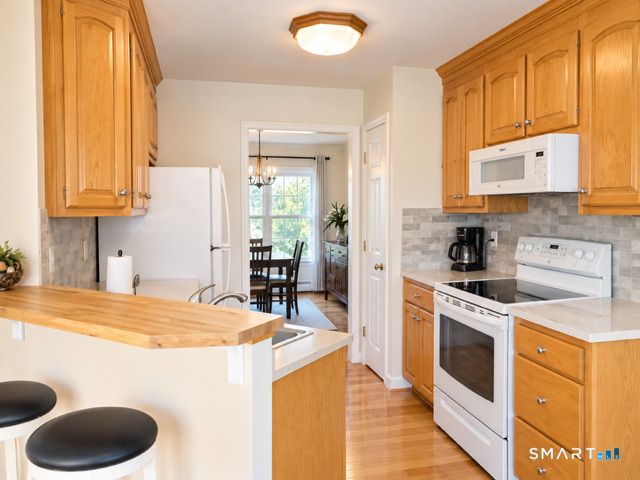 23 Clark Road, East Windsor, CT 06016