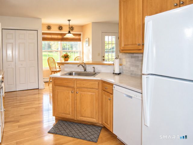 23 Clark Road, East Windsor, CT 06016