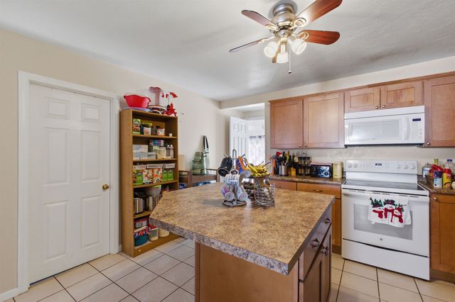 8 West Street, Tilton, NH 03276