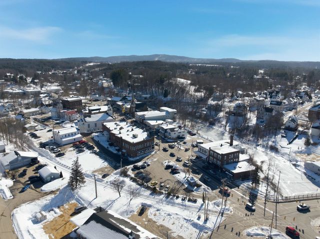 8 West Street, Tilton, NH 03276