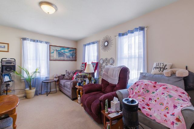 8 West Street, Tilton, NH 03276