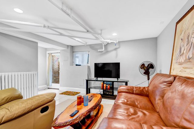 1622 FLORIDA AVE NW, Washington, DC 20009