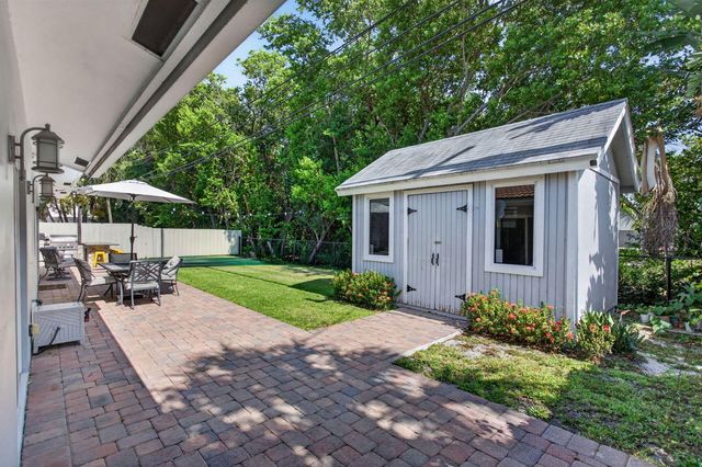 1270 SE 14th Court, Deerfield Beach, FL 33441
