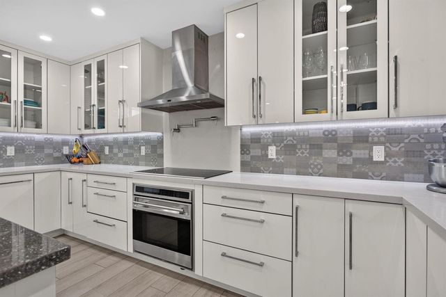 1270 SE 14th Court, Deerfield Beach, FL 33441