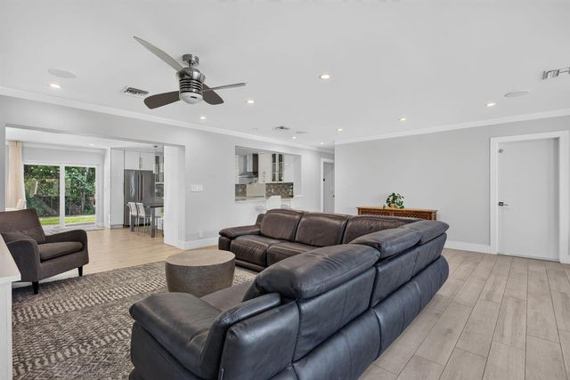 1270 SE 14th Court, Deerfield Beach, FL 33441