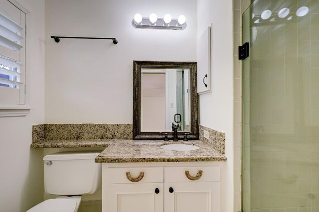 5642 Wickersham Lane, Houston, TX 77056