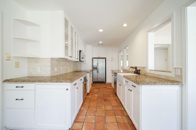 5642 Wickersham Lane, Houston, TX 77056