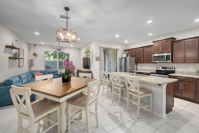 8813 Via Mar Rosso, Lake Worth, FL 33467