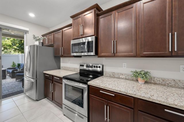 8813 Via Mar Rosso, Lake Worth, FL 33467