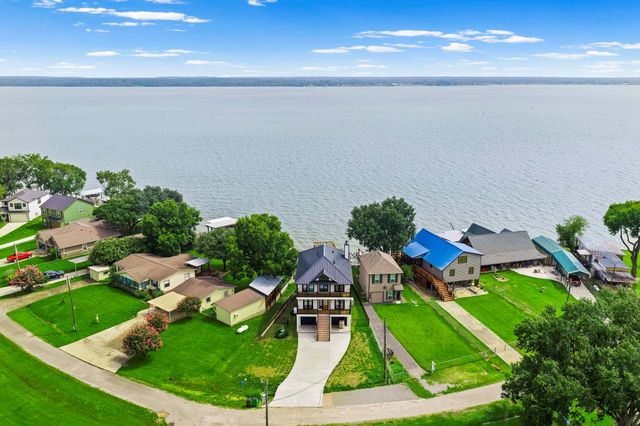 261 Fergerson Way, Point Blank, TX 77364