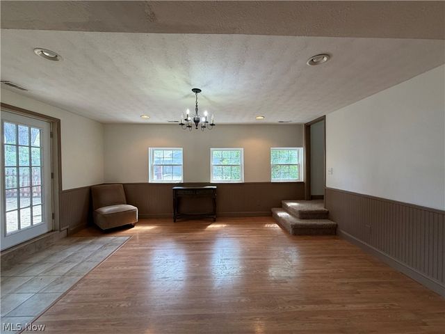 4602 7th Avenue, Vienna, WV 26105