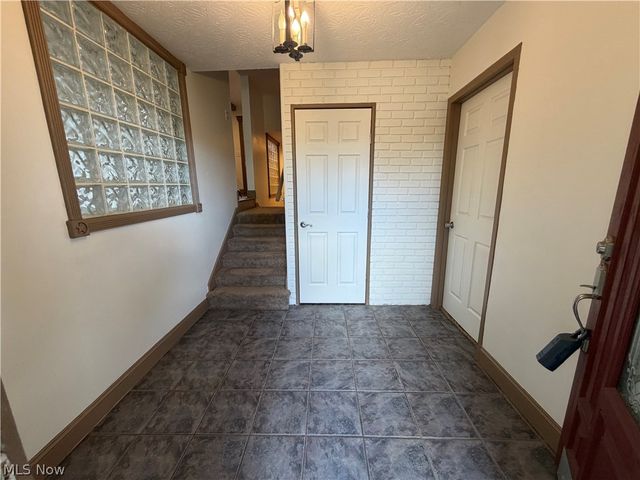 4602 7th Avenue, Vienna, WV 26105