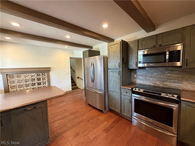 4602 7th Avenue, Vienna, WV 26105