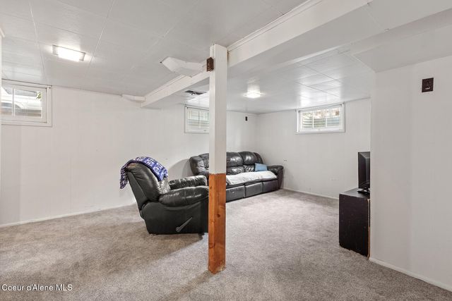 1302 E Adeline Ave, Coeur D'alene, ID 83814