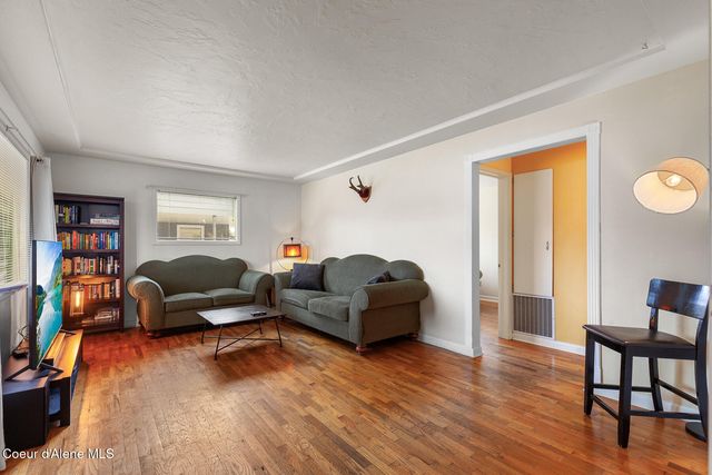 1302 E Adeline Ave, Coeur D'alene, ID 83814