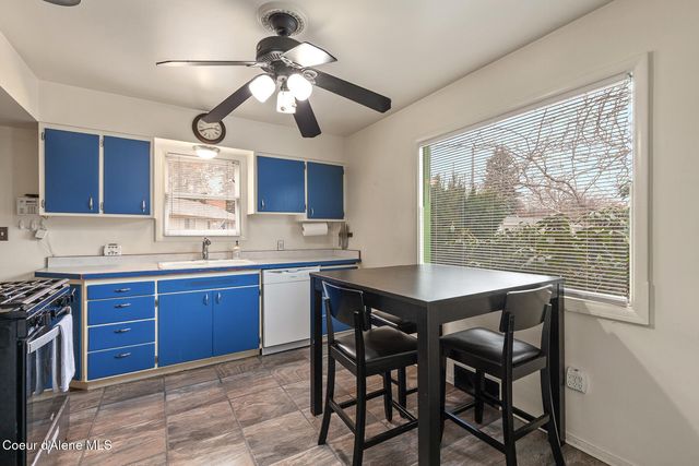 1302 E Adeline Ave, Coeur D'alene, ID 83814