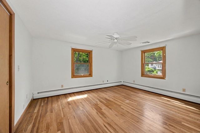 26 Arlington Road, Burlington, MA 01803