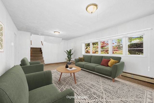 26 Arlington Road, Burlington, MA 01803