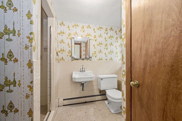 26 Arlington Road, Burlington, MA 01803