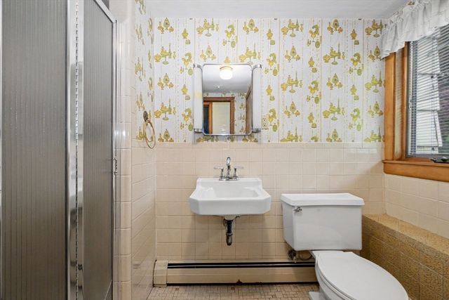 26 Arlington Road, Burlington, MA 01803