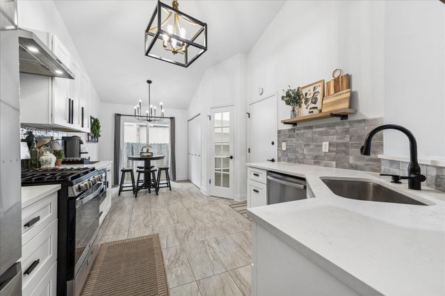 15106 Natural Spring WAY, Austin, TX 78728