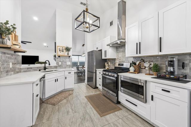 15106 Natural Spring WAY, Austin, TX 78728