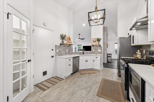 15106 Natural Spring WAY, Austin, TX 78728