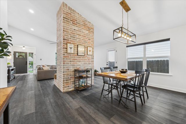 15106 Natural Spring WAY, Austin, TX 78728