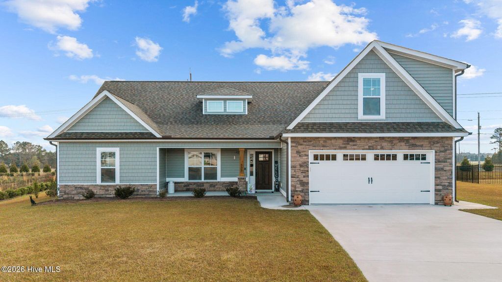 655 Norberry Drive, Winterville, NC 28590