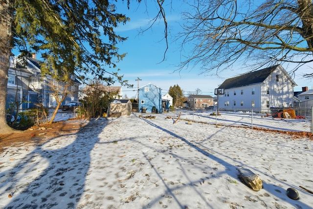 46 Pelham Street, Methuen, MA 01844