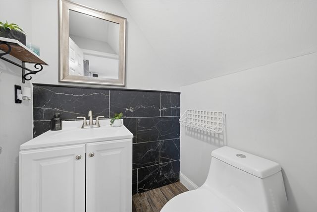 46 Pelham Street, Methuen, MA 01844