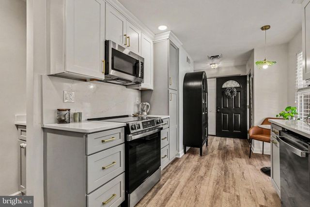 907 ALLEN ST, New Cumberland, PA 17070
