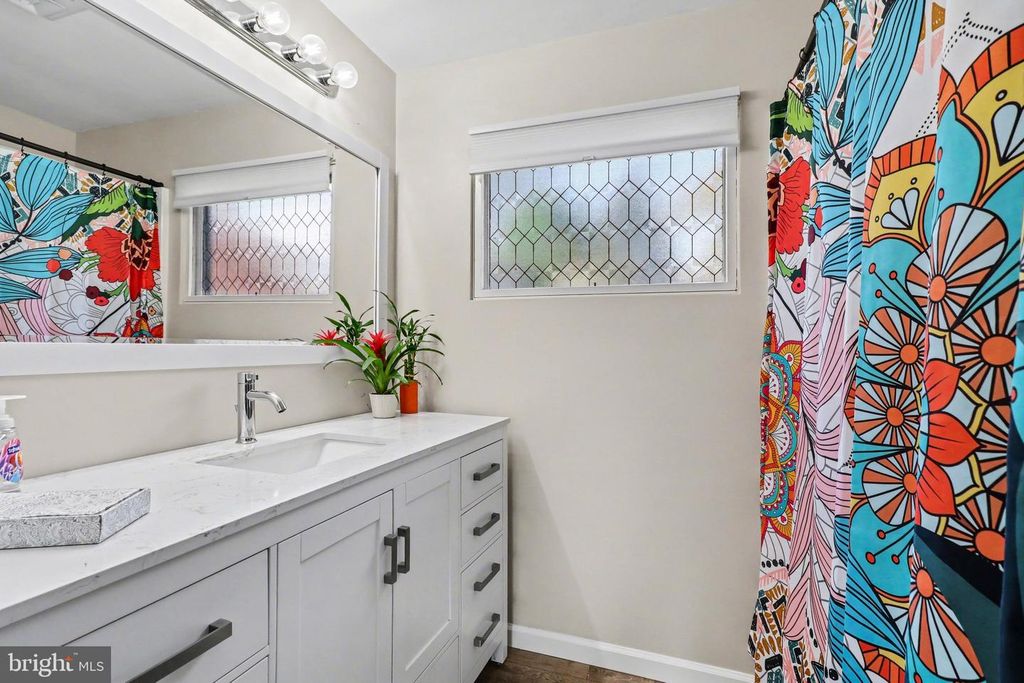 Image 25 of property listing at 907 ALLEN ST, New Cumberland, PA 17070