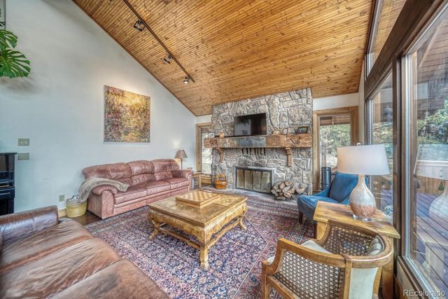 18525 Via Ponderosa Drive, Buena Vista, CO 81211