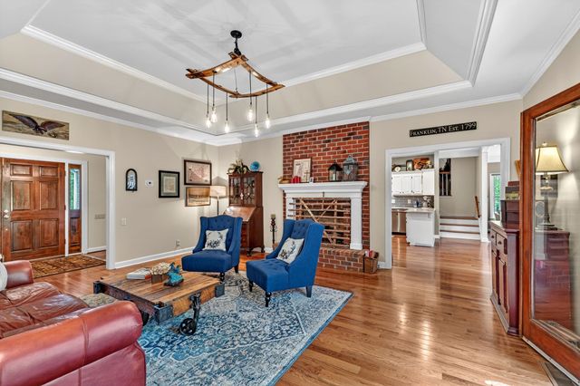 5087 Saddleview Dr, Franklin, TN 37067