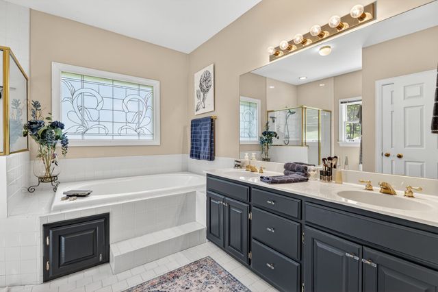 5087 Saddleview Dr, Franklin, TN 37067